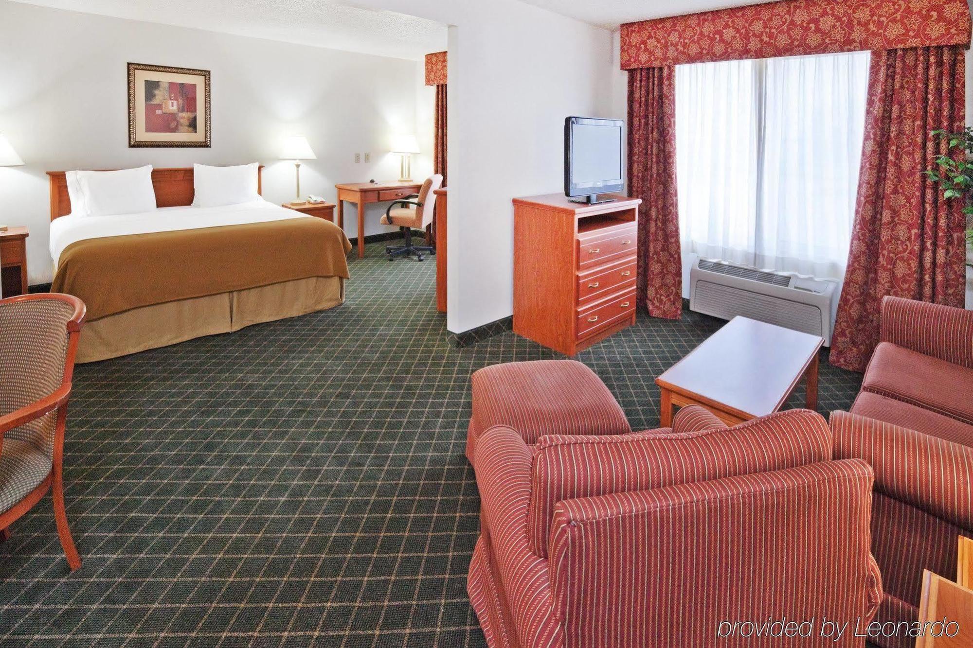 Holiday Inn Express Hotel & Suites Chickasha By Ihg Quarto foto